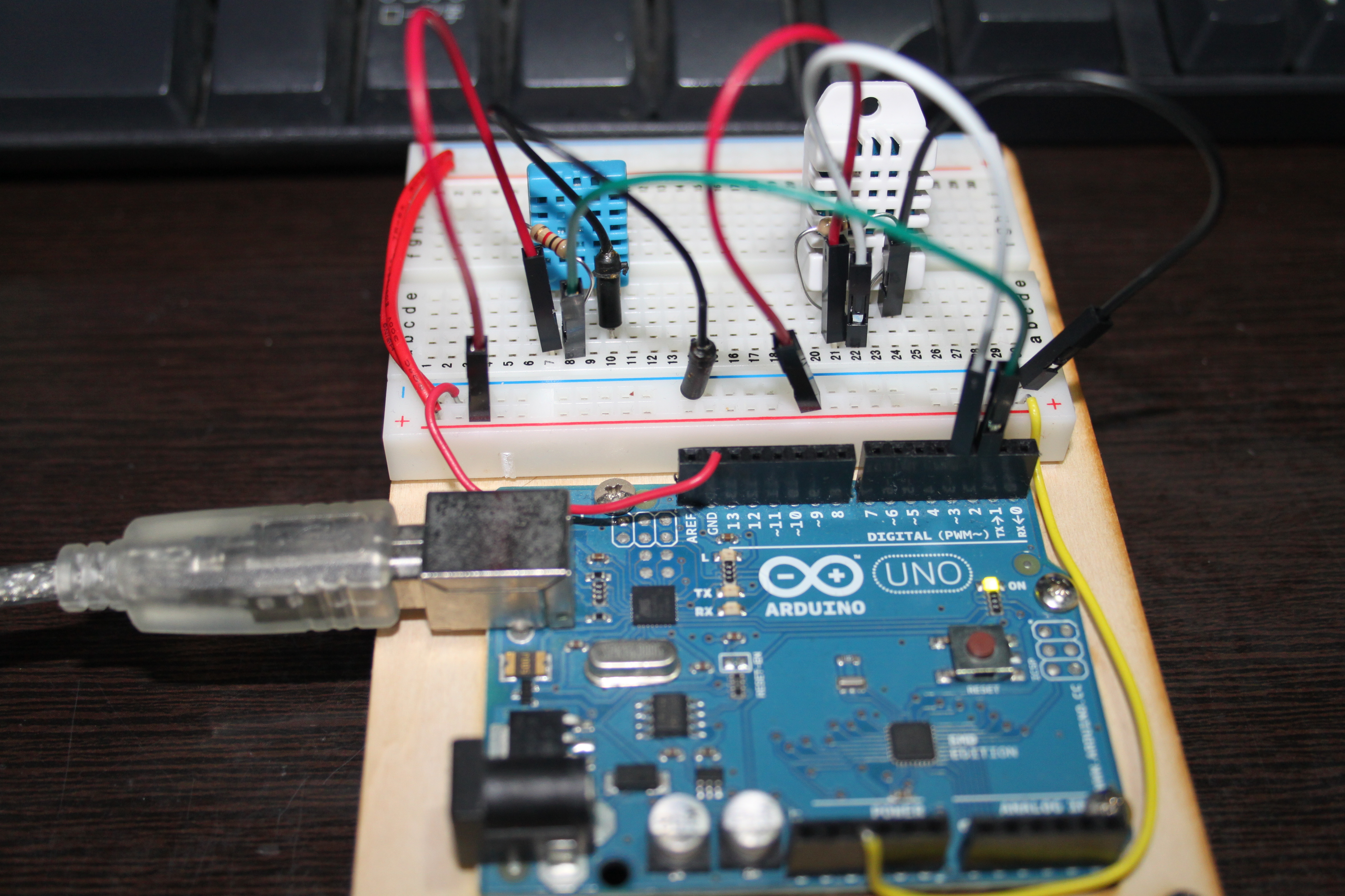 Multiple DHT humidity sensors on Arduino  DIY-SciB.org
